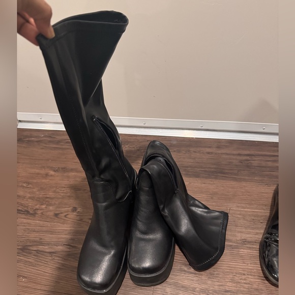 Forever21 Leather boots. - Picture 2 of 2